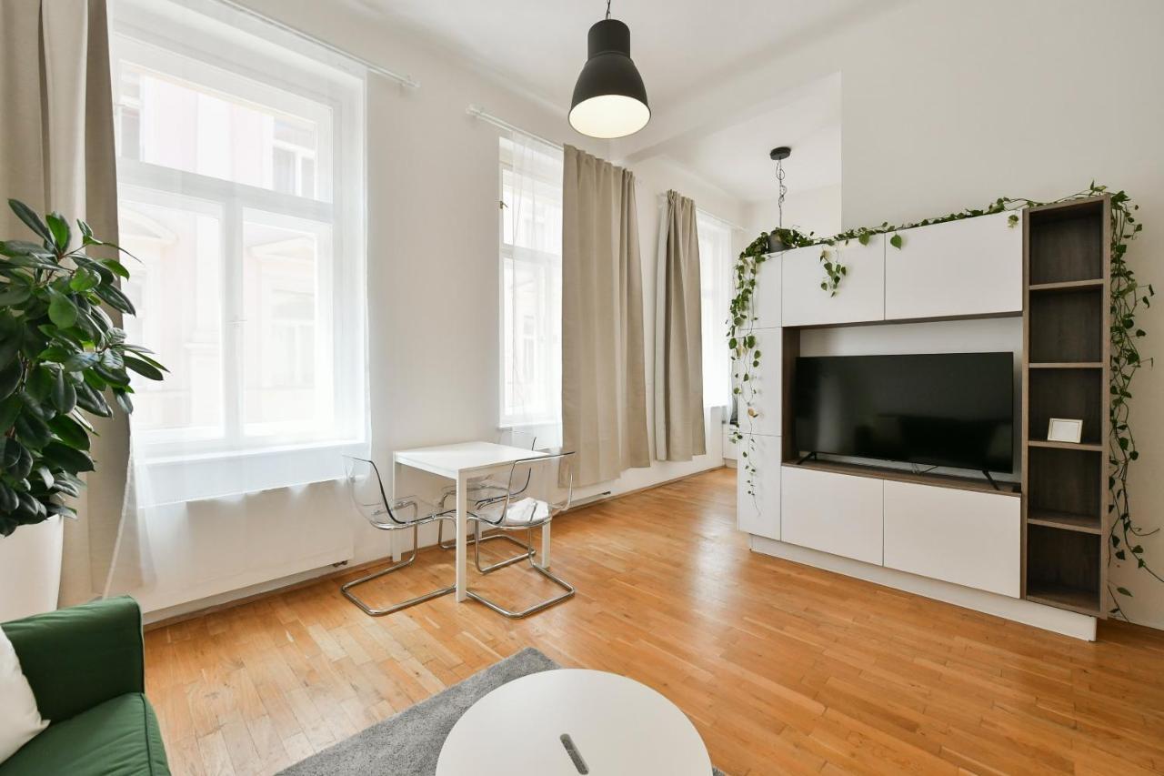 Klimentska 52 Residence Praha Bagian luar foto