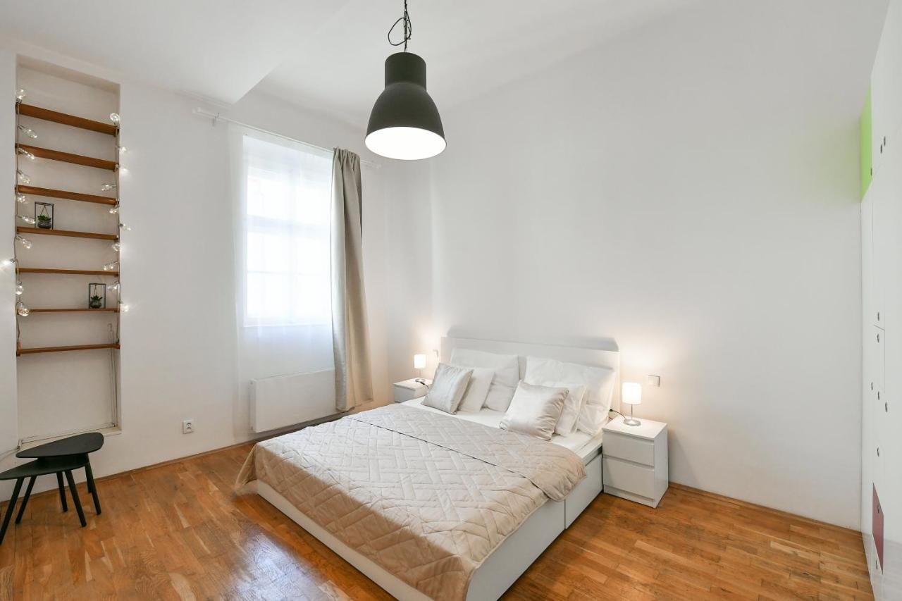 Klimentska 52 Residence Praha Bagian luar foto